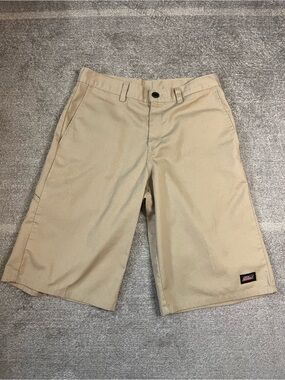 Dickies Men's khaki baggy Shorts skater Hiphop grunge size 30” BIFL gangster